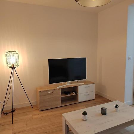 Moderne Et Chaleureux Duplex En Centre-Ville Saint-Jean-de-Vedas Luaran gambar