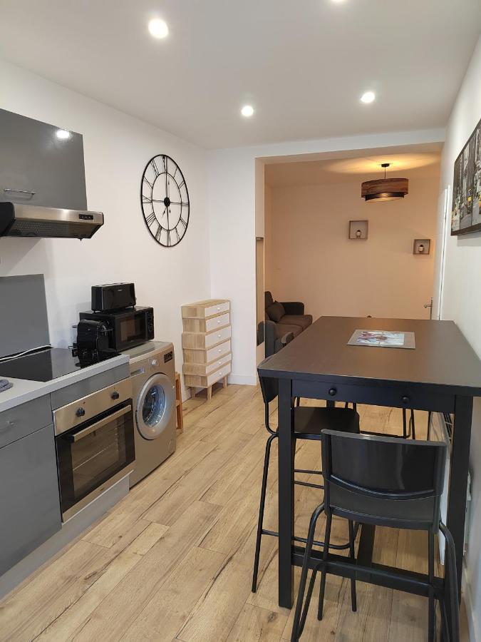 Moderne Et Chaleureux Duplex En Centre-Ville Saint-Jean-de-Vedas Luaran gambar